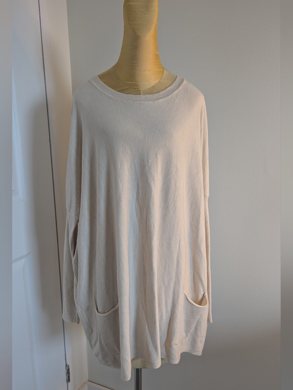 Teen n Rose Oversized Pocket Sweater - Medium/Large